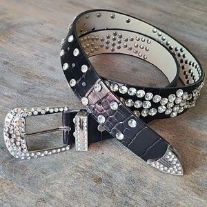NWT Black Western Rhinestone Studded Alligator Embossed Black Belt